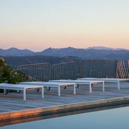 With Pool And Panoramic View Costa Smeralda