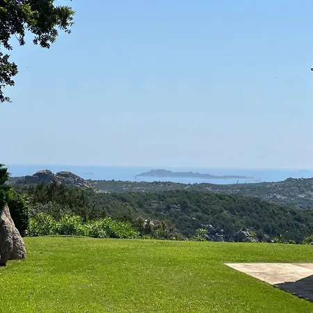 With Pool And Panoramic View Costa Smeralda Abbiadori